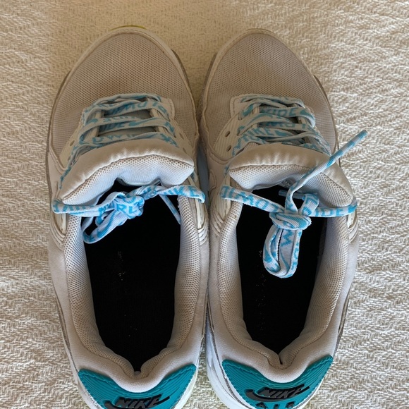 Nike Air White and Teal Sneakers Neon Athletic Shoes - Picture 6 of 15